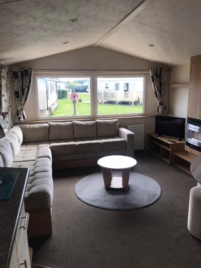 48 Oak Village Grange Leisure Park * Mablethorpe